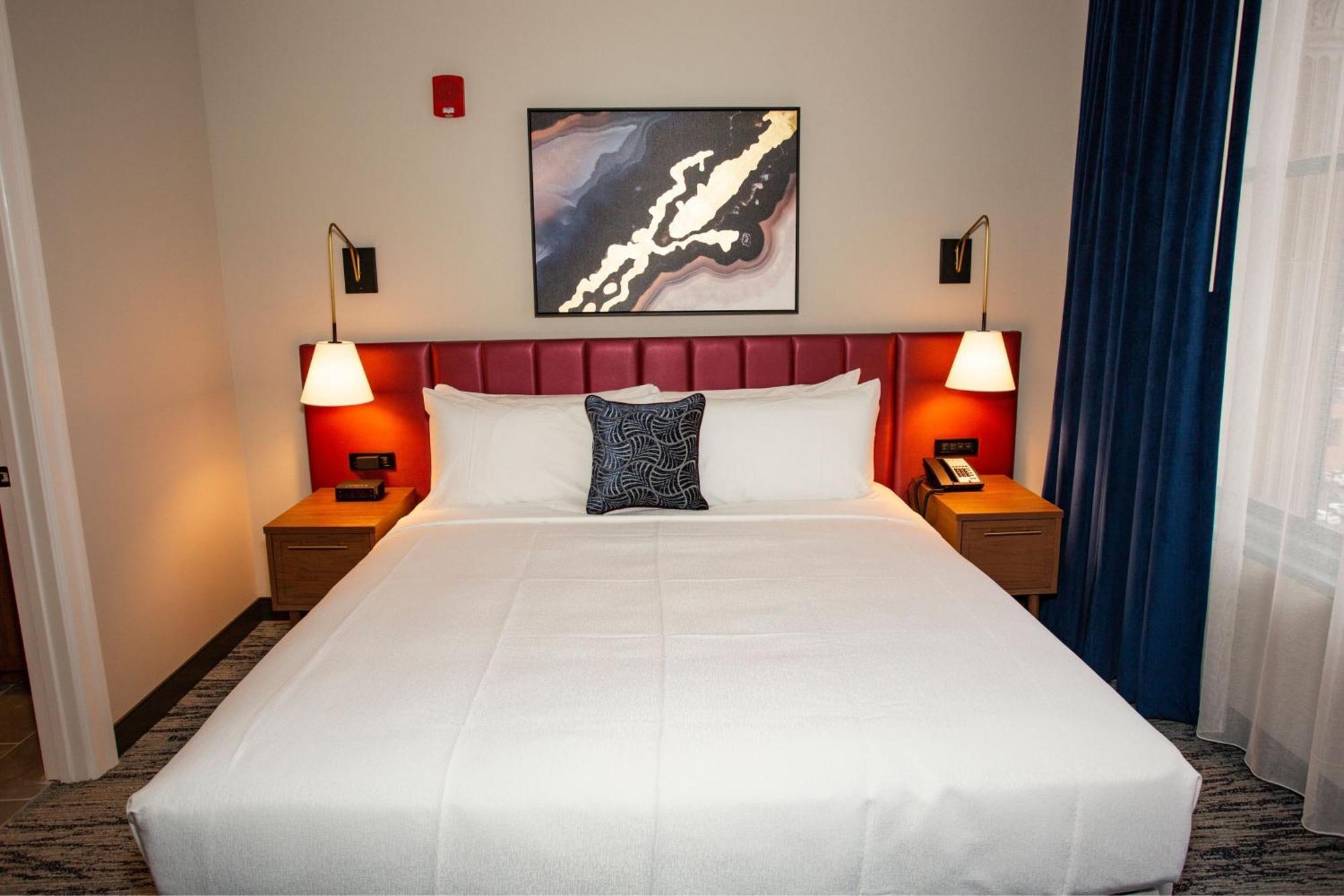 Blu-Tique, Akron, A Tribute Portfolio Hotel Bagian luar foto