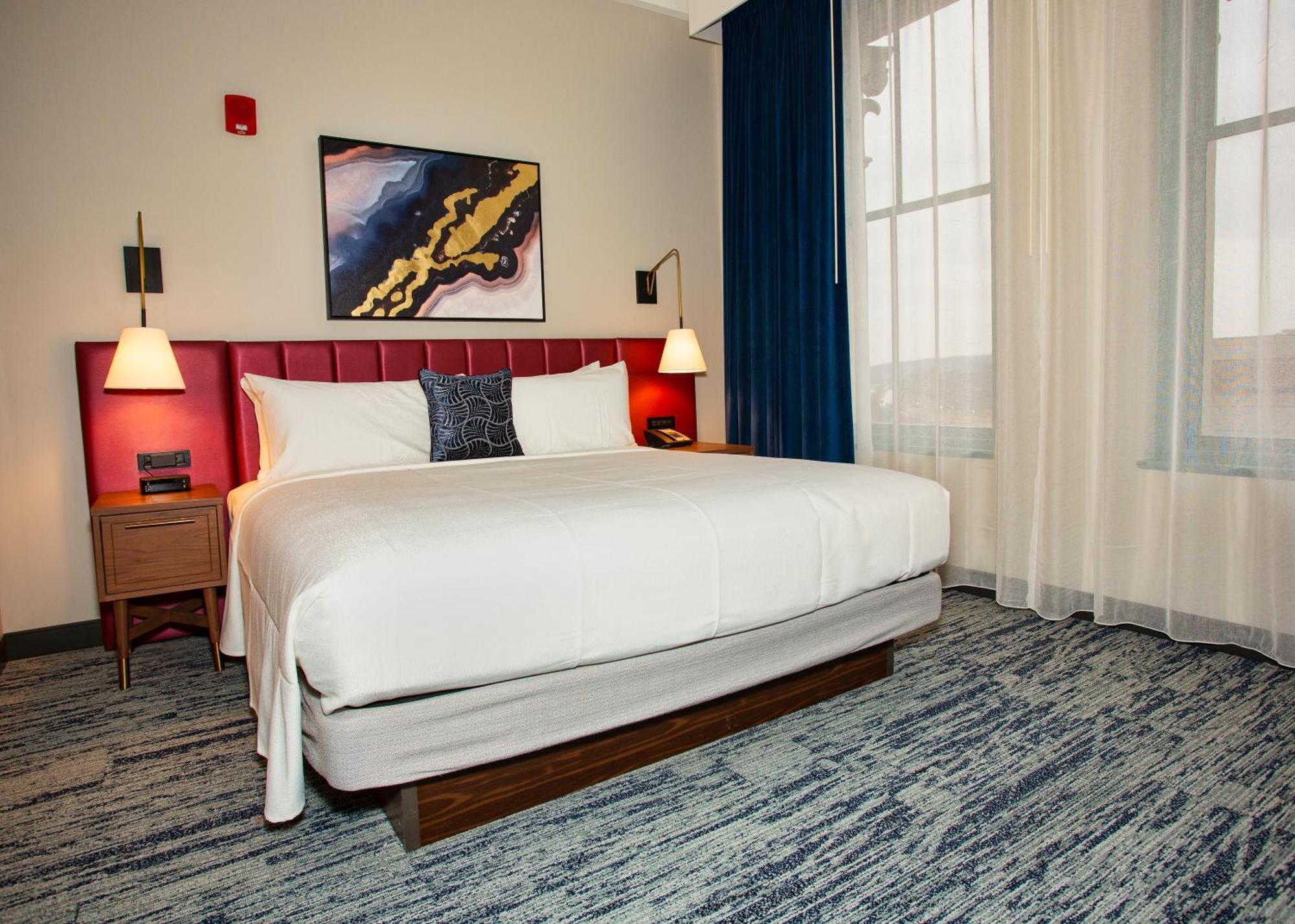 Blu-Tique, Akron, A Tribute Portfolio Hotel Bagian luar foto